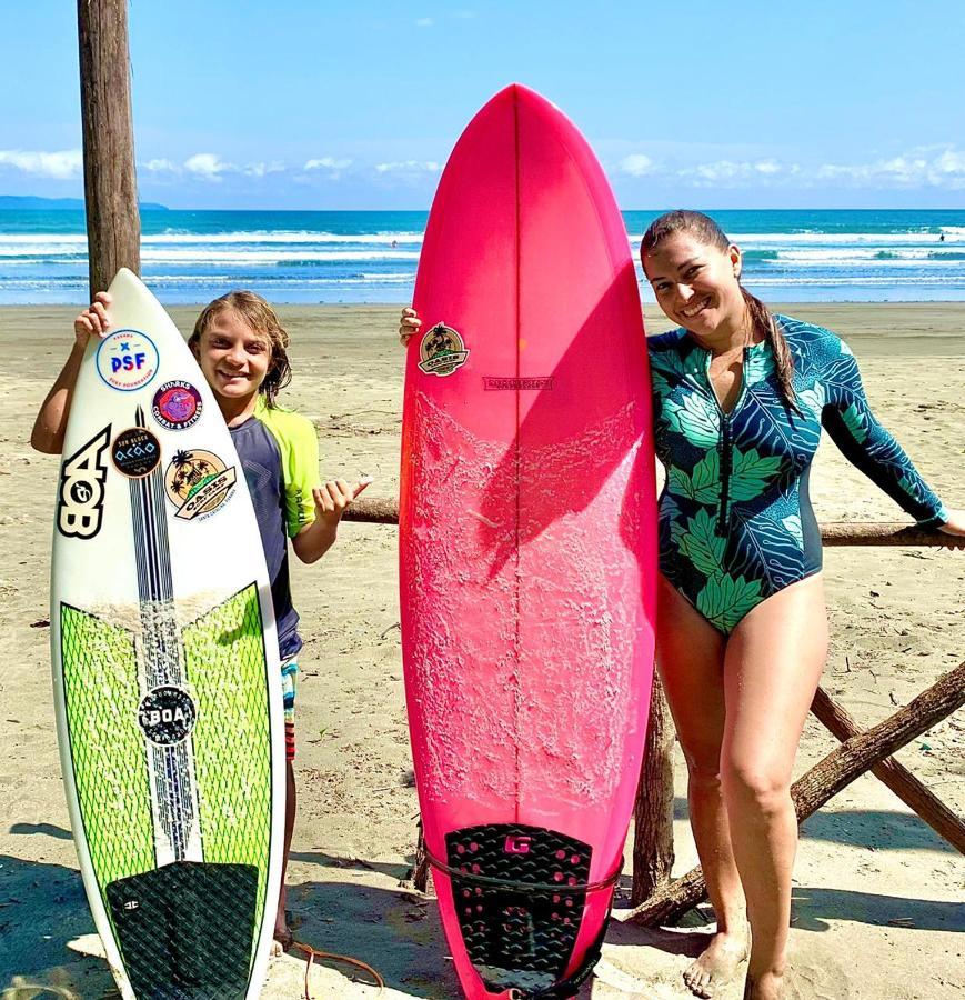 Hotel Oasis & Surf Camp Санта-Каталина Экстерьер фото