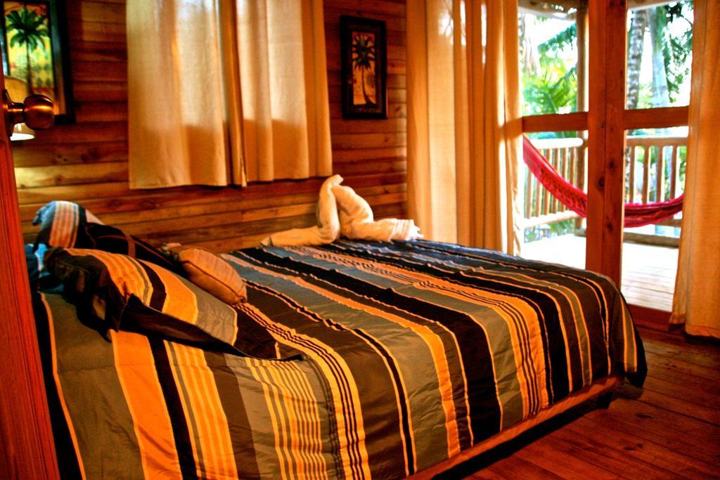 Hotel Oasis & Surf Camp Санта-Каталина Номер фото