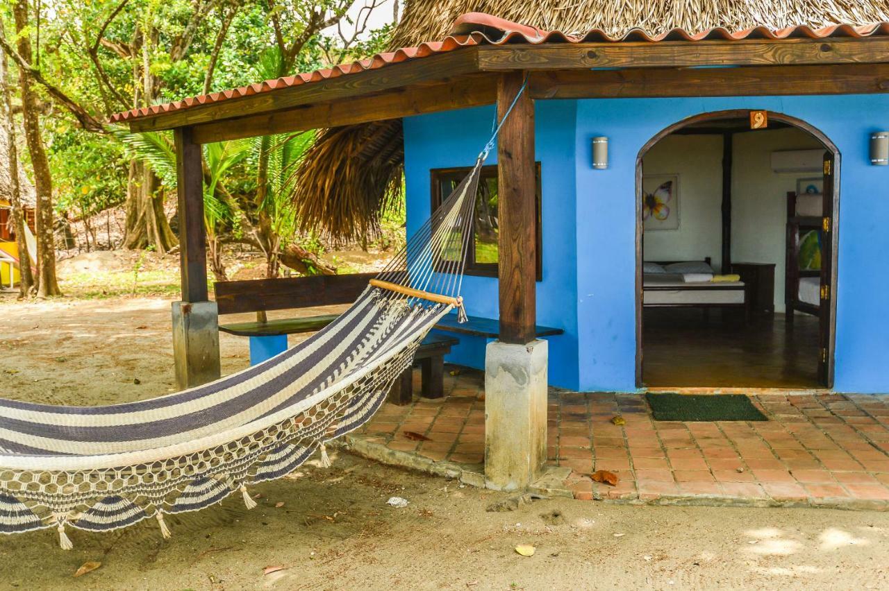 Hotel Oasis & Surf Camp Санта-Каталина Экстерьер фото